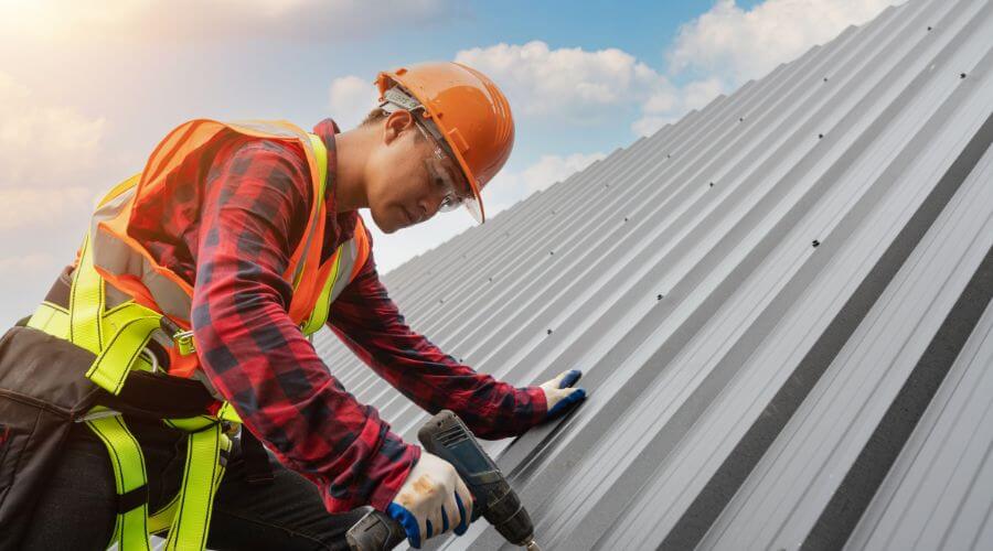Professional residential roofers in Lansing, NC